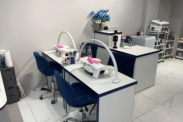 The nail bar at Luxxe Beauty