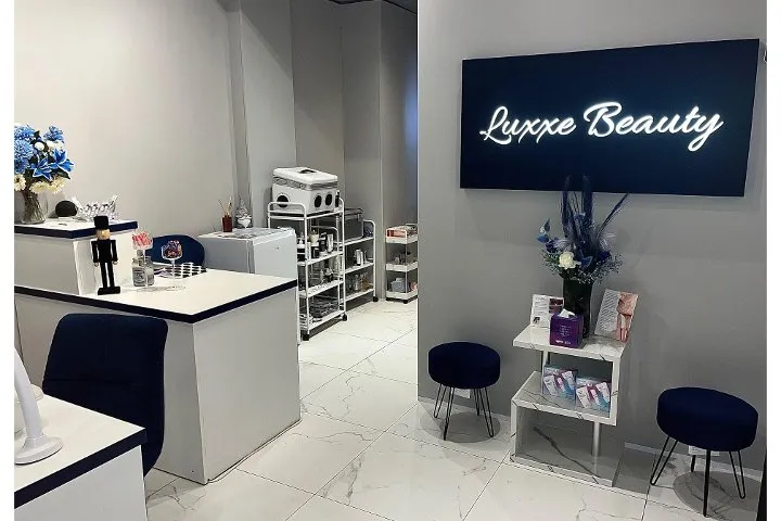 Inside Luxxe Beauty, Gorgie